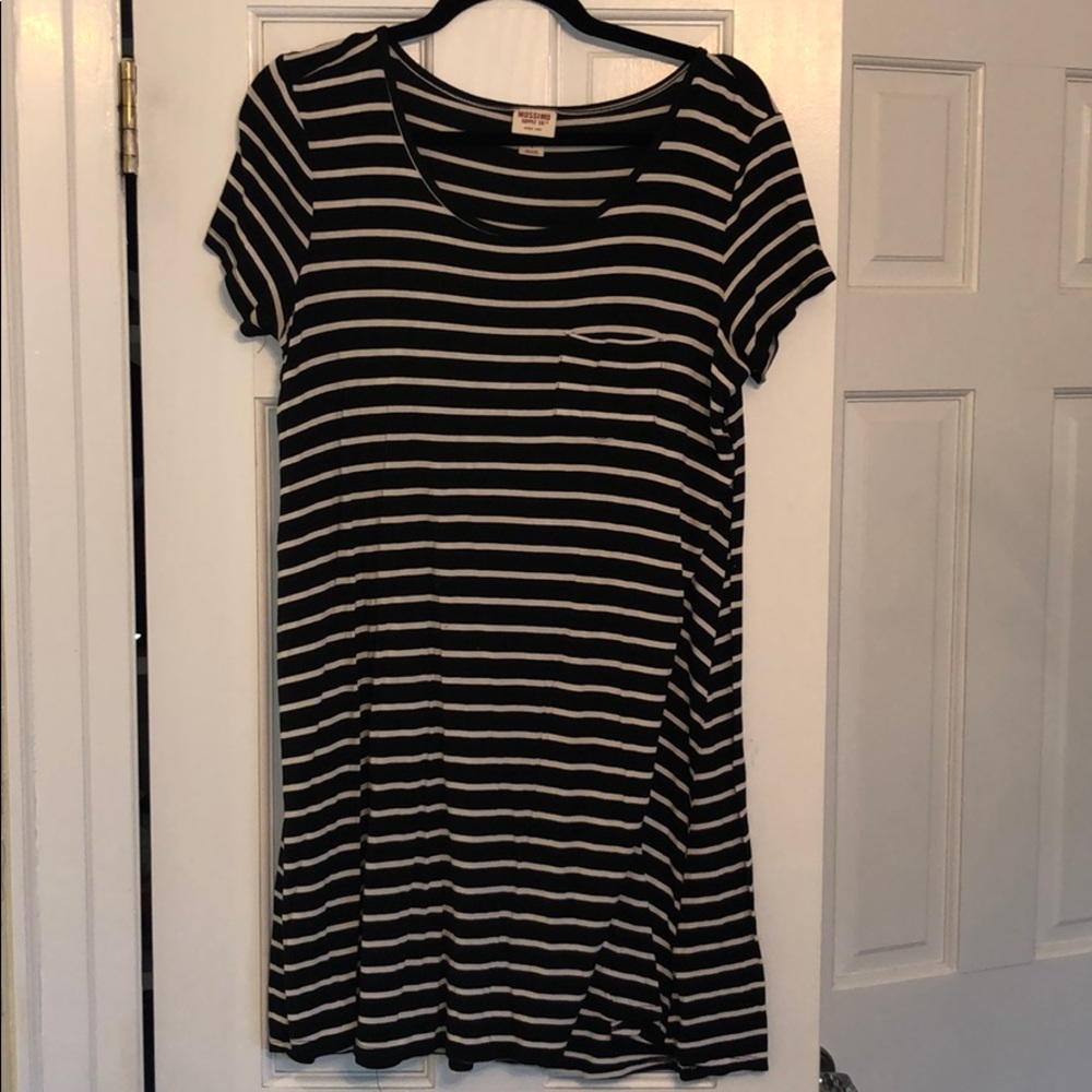 STRIPED T-SHIRT DRESS